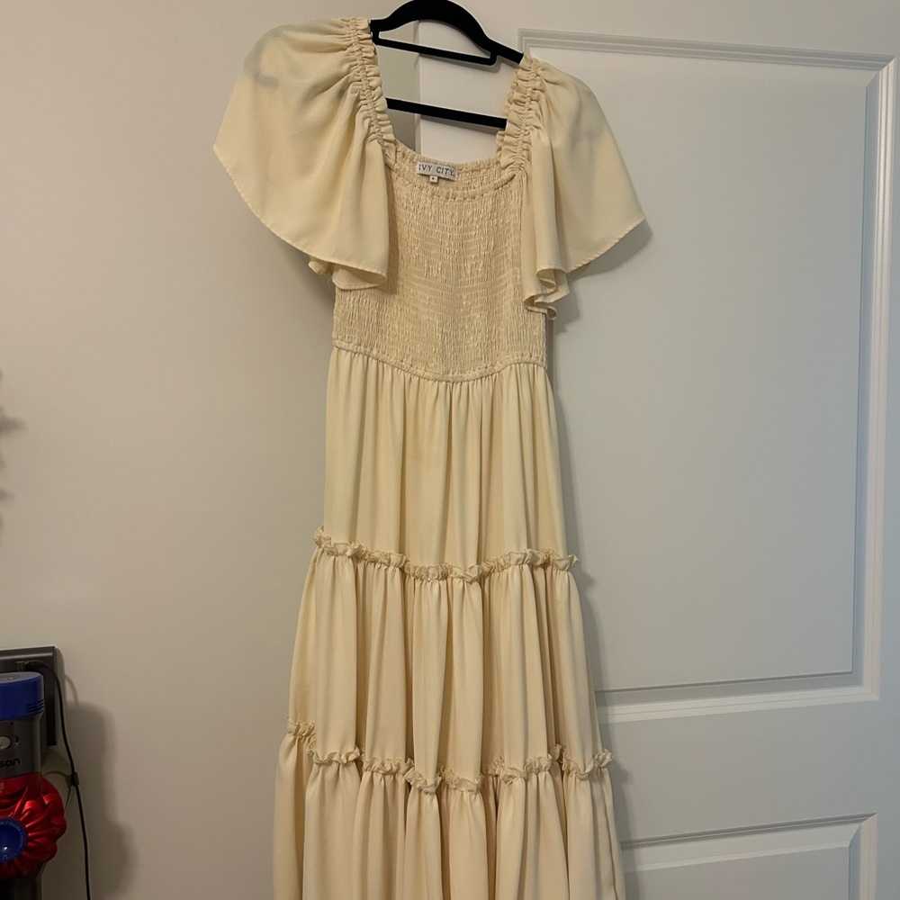 Ivy City Co dress size small